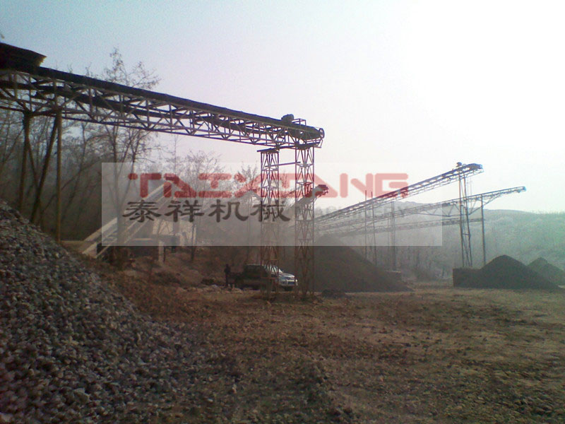 頁(yè)巖粉碎現(xiàn)場(chǎng)